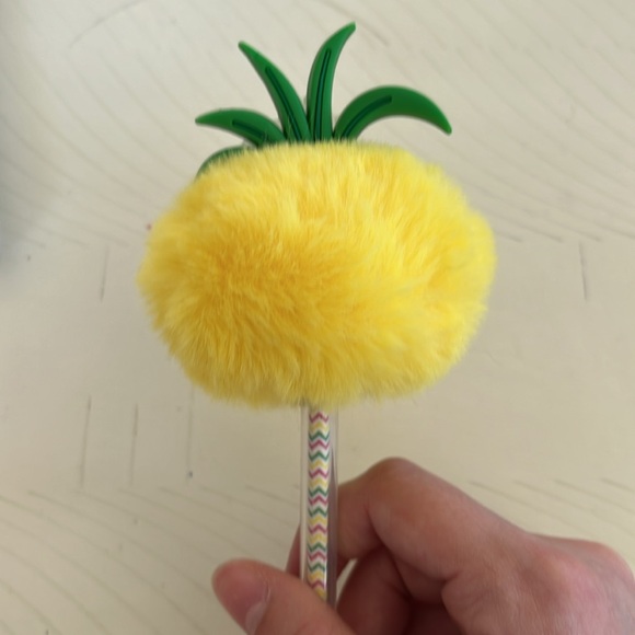 Colorful Pen Set - Picture 8 of 8